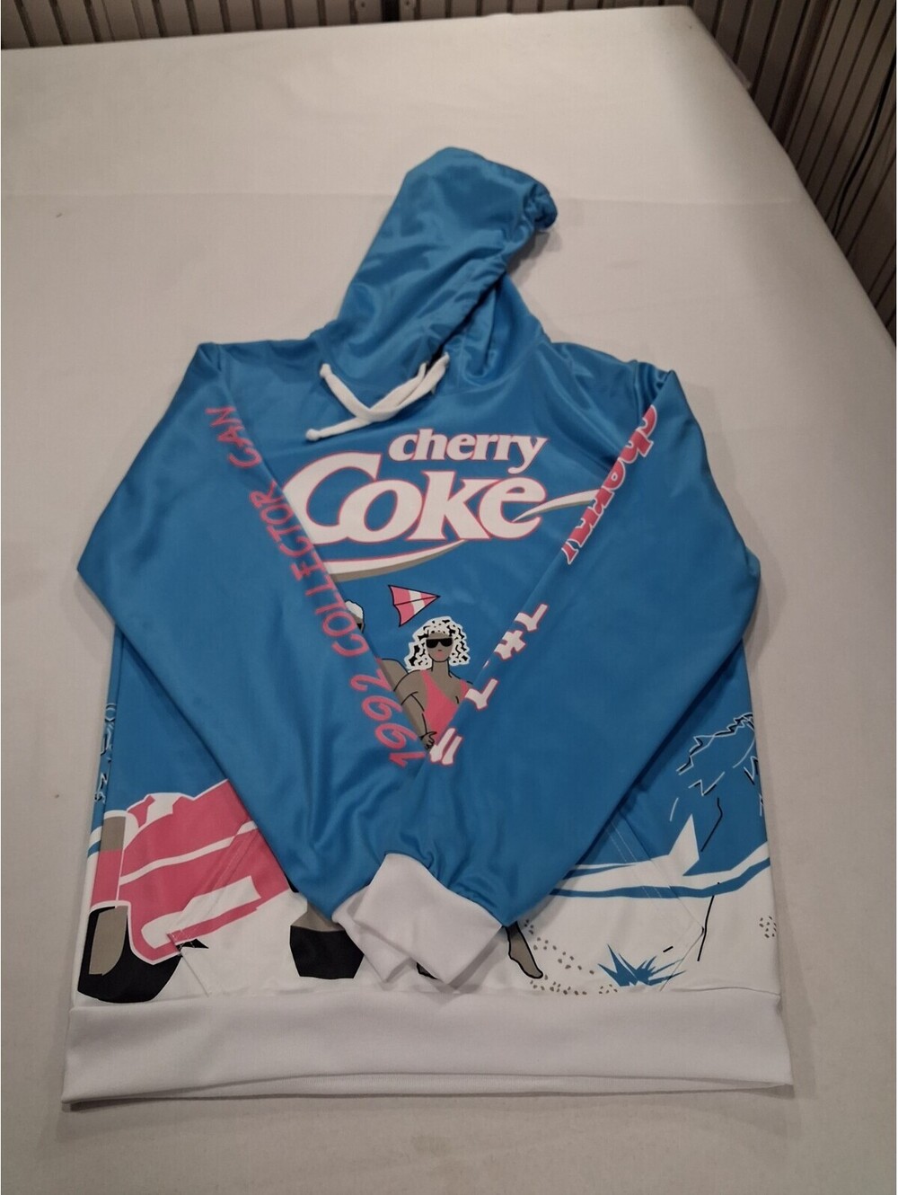 Public Space Cherry Coke 1992 Collector Can Graphic Men's S Blue Pullover Hoodie